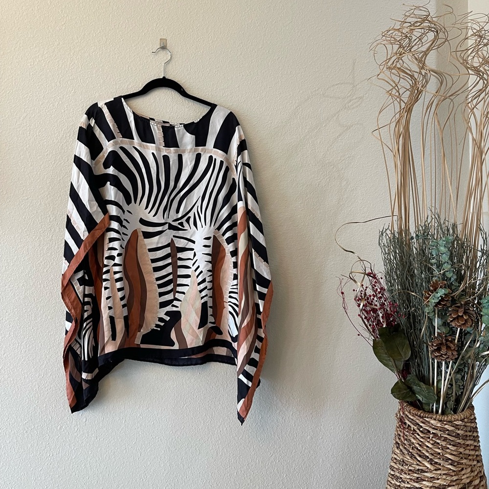 Chicos zebra modern design top